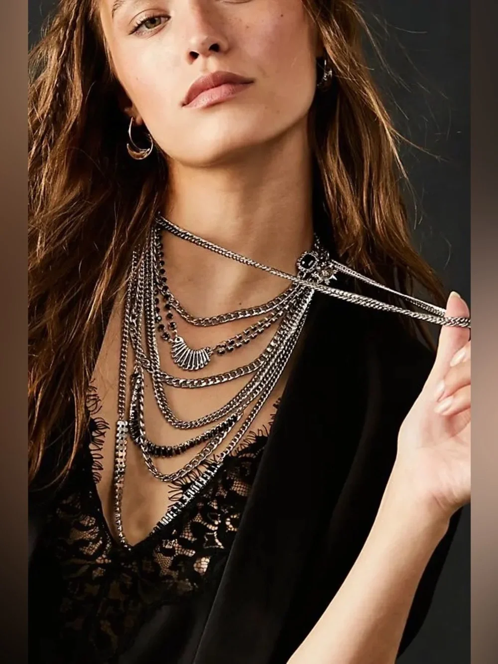 New🌟Free People-The Pistols Stacked Chain Choker-Gold Red